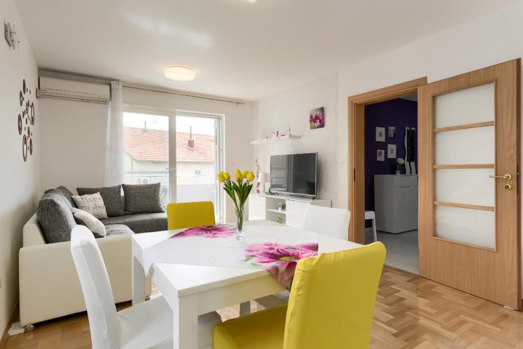 Roza Apartment